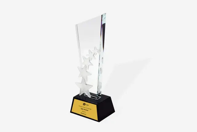 Shaman Crystal Trophy
